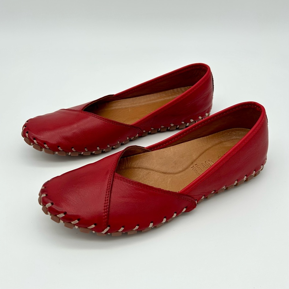 Spring Step Red Flats